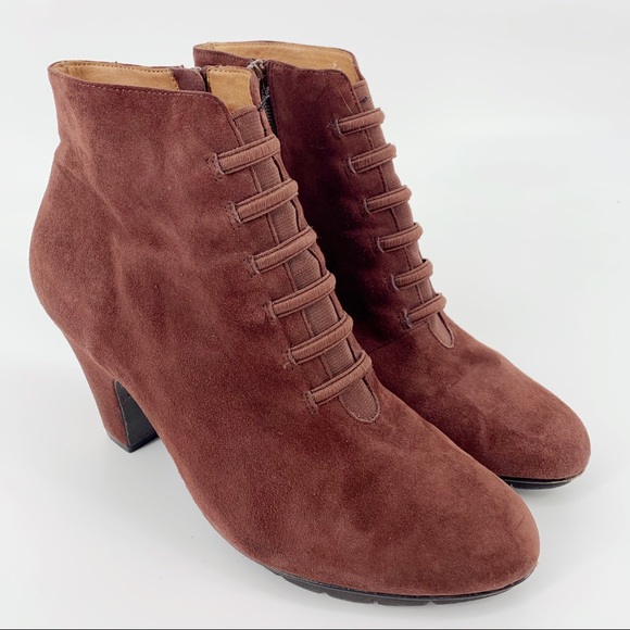 L’Amour Des Pieds Shoes - FINAL SALE L’Amour Des Pieds Faustino Suede Boots
